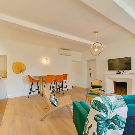 Apartment Chic & Chaleureux - Coeur De Ajaccio (Corsica)
